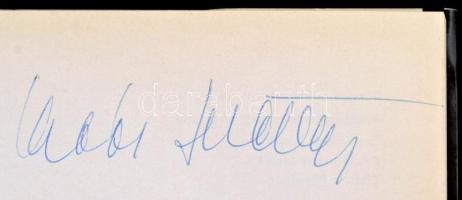 Koós Judit: Finn iparművészet. Dedikált. Bp., 1971. Egészvászon kötésben, papír védőborítóval + 1 fo...