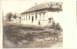 1907 Endrőd (Gyomaendrőd), a levélíró Gold Sándor háza. photo (EK)