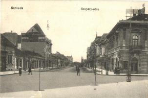 1914 Szolnok, Szapáry utca, Szolnoki Hitelbank Rt. Gépraktára házfalon reklámozva, üzletek (felületi sérülés / surface damage)