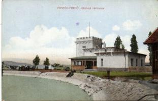 Fonyód gőzhajó váróterem