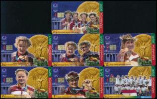 7 db az athéni olimpia aranyérmeseit bemutató telefonkártya, 15 000 példányos kiadások