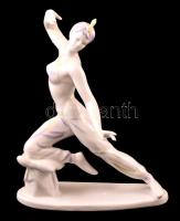 Hollóházi porcelán táncosnő, kézzel festett, jelzett, két apró gyári repedéssel, m: 23 cm