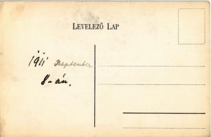 Dunaalmás, Fő utca, Kuszák Gyula üzlete, templom