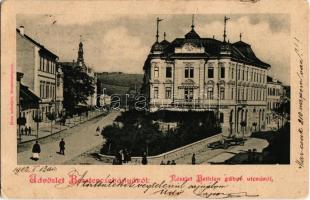 1902 Besztercebánya, Banská Bystrica; Bethlen Gábor utca, Hungária szálloda. Ilona műintézet kiadása / street view, hotel, automobile  (EB)