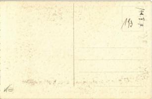 Italian art postcard. Lady with umbrella. Degami 1088. s: T. Corbella