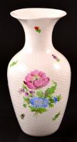 Herendi virágmintás váza, kézzel festett, jelzett, hibátlan, m: 24,5 cm