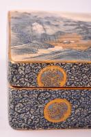 Kínai fajansz tájképes kínáló, kézzel festett, jelzett, kis kopásnyomokkal, 19×13×6 cm