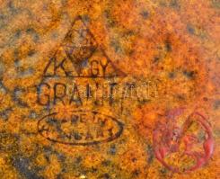 Gránit váza, csurgatott mázas, jelzett, hibátlan, m:20 cm