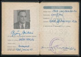 1955 Képzőművészek és Iparművészek Szövetsége igazolvány, benne Domanovszky Endre, Kádár György, Győrfy Miklós aláírásával