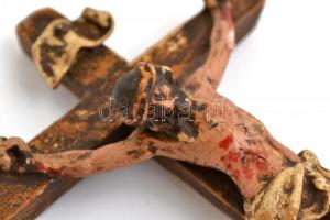 Antik korpusz, fa kereszten, festéklepattanással, 21×11 cm