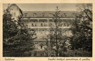 12 db régi magyar városképes lap a 40-es évekből / 12 pre-1945 Hungarian town-view postcards from th...