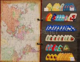 484 db sajtcimke berakóban