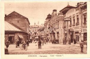 Ungvár, Uzshorod, Uzhhorod, Uzhorod; Hotel Koruna / Korona szálloda, Berkes Béla, Fried Ármin üzlete, Bata cipőbolt, kerékpár / hotel, shops, shoe store, bicycle (vágott / cut)