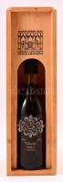 1962 6 puttonyos Tokaji Aszú. Különleges bor, fém címkével, fa dobozban 0,5L