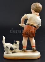 Heinz kisfiú a cicával, kézzel festett, jelzett, kopott, alján hajszál repedéssel,  m:17,5 cm