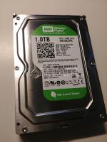 Western Digital WD10EZRX Green SATA 3.5 merevlemez, 1TB, 64M cache jó állapotban. 14300 órás futásidő.