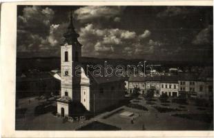 Rimaszombat, Rimavská Sobota; Horthy Miklós tér, templom, Melczer Pál üzlete. Kiadja Marosi József / square, church, shops (vágott / cut)