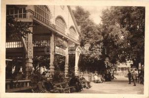 Pöstyén, Pistyan, Piestany;  Kursalon Terrasse / a gyógyház terasza / spa hall terrace