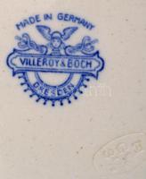 6+1 db Villeroy & Boch kékfestéses tányér, jelzettek, apró kopásokkal, d: 23 cm