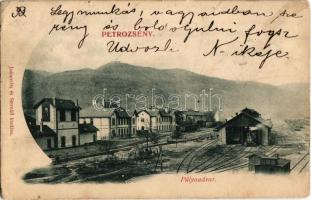 1899 Petrozsény, Petrosani; pályaudvar, vasútállomás, gőzmozdony. Joánovits és Sternád kiadása / Bahnhof / railway station with locomotive (EK)