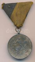 1941. Délvidéki Emlékérem cink emlékérem mellszalaggal. Szign.: BERÁN L. T:2 oxidáció Hungary 1941. Commemorative Medal for the Return of Southern Hungary zinc medal ribbon. Sign.:BERÁN L. C:XF corrosion NMK 429.