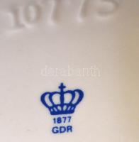 Lippelsdorf  madaras gyertyatartó, jelzett, aranyozott festéssel, jelzett, hibátlan, m: 14 cm, h: 18...