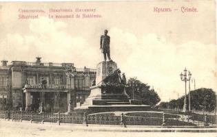 Sevastopol, Sebastopol, Aqyar; Le monument de Nakhimov / Monument to Admiral Nakhimov (fl)