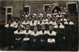 1914 Pozsony, Pressburg, Bratislava; Szent Orsolya zárda, Képezdei csoport / girl students of the nunnery