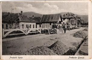 Predeál, Predeal; román határ, automobil, tetőcserép nélküli házak. Grünfeld Vilmos kiadása / Romanian border, automobile, houses without roof tiles (EK)