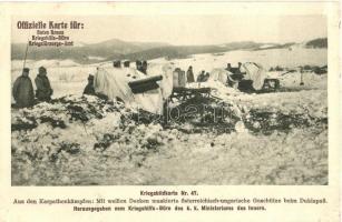 Kriegsbildkarte Nr. 47. Aus den Karpathenkämpfen. Mit weißen Decken maskierte österreichisch-ungarische Geschütze beim Duklapaß. Kriegshilfsbüro / WWI Austro-Hungarian K.u.K. and German military postcard, artillery cannons camouflaged with white blankets in the snow by Dukla Pass