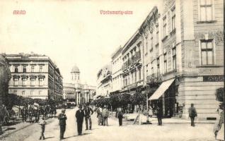 Arad, Vörösmarty utca, üzletek, gyógyszertár / street view, shops, pharmacy