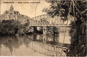 1910 Temesvár, Timisoara; Béga folyópart a Józsefvárosban, híd, halászháló kislánnyal. Gerő Manó kiadása / Iosefin, Bega riverside, fishing net with little girl, bridge