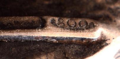 Ezüst(Ag) macska figura, jelzett, 4×3 cm, nettó: 39,4 g