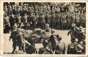 1940 Szatmárnémeti, Satu Mare; bevonulás, Horthy Miklós és vezérkara a díszszemlén / entry of the Hungarian troops, Horthy with the general staff at the parade + 1940 Nagybánya visszatért So. Stpl. (EK)