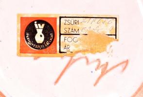 Mihály Béla (1930-2001): Kerámia dísztányér. Mázas, jelzett, hibátlan. d:21 cm