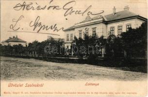 1905 Szolnok, laktanya. Kiadja Szigeti H. udvari fényképész