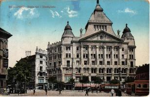 1916 Budapest V. Deák tér, Anker palota, Gyógyszertár, villamosok, Smith Premier írógép, Polacsek és Ekker üzlete (EK)