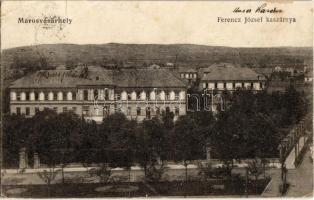 Marosvásárhely, Targu Mures; Ferenc József kaszárnya, laktanya. Kiadja Porjes S. Sándor / Cazarna Regele Ferdinand I. / Franz Joseph military barracks (vágott / cut)