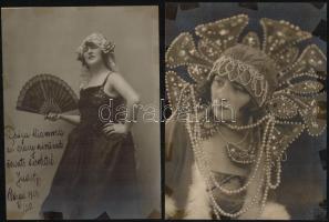 1924 Nagyvárad, a színház Judit keresztnevű színésznője, 4 db vintage fotó, az egyik dedikált, két képen cellux maradványok, 18,5x12 cm és 21,5x16 cm között