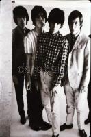 cca 1967 A Beatles együttesről és más sztárokról készített, 21 db reprodukciós negatív Fekete György...