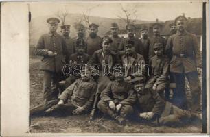 1917 Vöröstorony, Porcsesd, Porcesti, Turnu Rosu; Osztrák-magyar katonák csoportképe / WWI Austro-Hungarian K.u.K. military, soldiers group photo (EB)