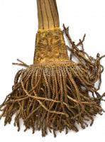 Magyar tiszti díszkard, kardbojttal, magyar címeres beütéssel a pengén. 99 cm