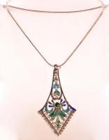 Ezüst(Ag) kígyó nyaklánc, zománcozott függővel, jelzett, állítható h: 45-50 cm, 5,5×2,8 cm, bruttó: 12 g