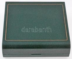 1992. 200Ft Ag "Veszélyeztetett állatvilág - Fehér gólya" + 1994. 5000Ft Au "Veszélye...