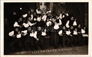 Budapest VII. Café Ostende kávéház, belső, Rajkó cigány zenekar. Faragó László Artistica foto (EK)