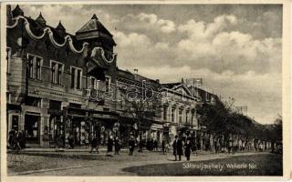 Sátoraljaújhely, Wekerle tér, "Kegyelet" temetkezési vállalat, Szabó Pál üzlete, Krabéczy drogéria. Kiadja Vajda József