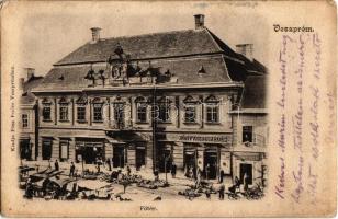 1905 Veszprém, Fő tér, piac árusokkal, Fekete Gyula üzlete, fogyasztási szövetkezet, Pósa Endre könyvkereskedése és saját kiadása (EK)