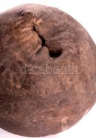 Gorka Lívia (1925-2011): Hasadó gömb forma párban. Magas hőfokon égetett, színesen festett samottos ...