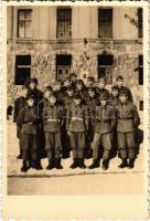 10 db régi osztrák-magyar és honvéd katonai motívumlap, közte 3 fotó / 10 pre-1945 Austro-Hungarian ...