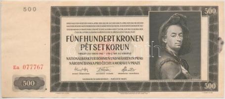 Német Harmadik Birodalom / Cseh-Morva Protektorátus 1942. 500K 2. kiadás T:I,I- fo.  German Third Reich / Protectorate of Bohemia and Moravia 1942. 500 Korun 2nd issue C:UNC,AU spotted Krause 12